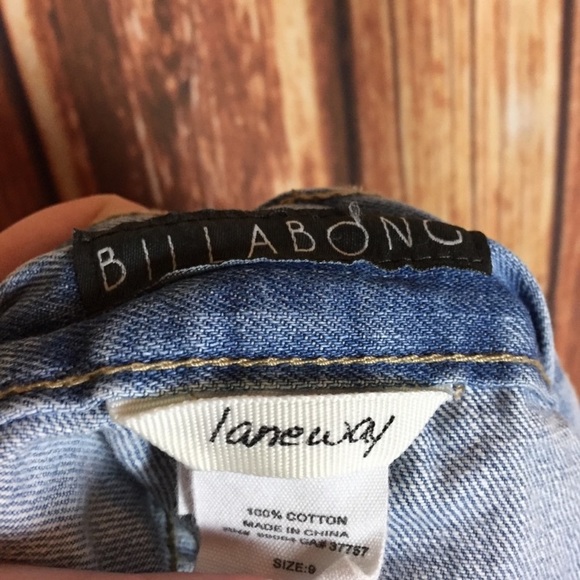 Billabong 9 Aztec Laneway Distressed Mini Shorts - Picture 3 of 7